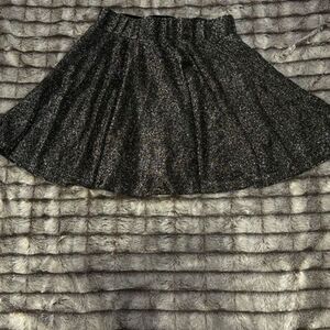 NWOT Women’s SHEIN Medium Elegant Black Glitter Skirt